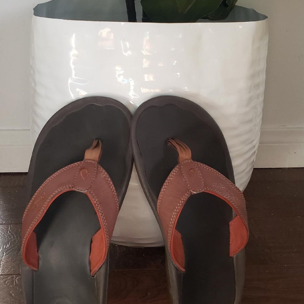 OluKai Ohana Men's Sandals Size 9.5